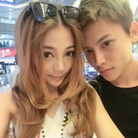 校园情侣来啦