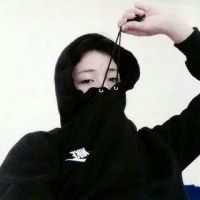 帅的人已经给我点赞，而丑的人还在犹豫.