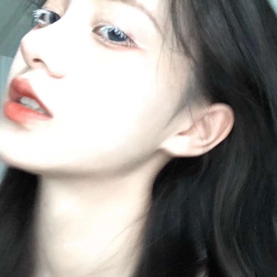 林挽挽/   林挽挽/  酷酷的女生头像