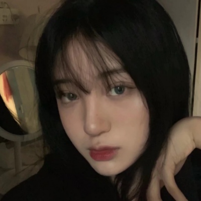 林挽挽/   林挽挽/  酷酷的女生头像