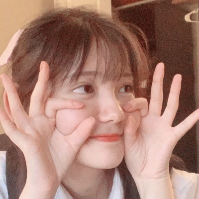 溺毙:可爱甜美风少女魅力女头.晚睡的女孩子会被月亮抓去罚站的