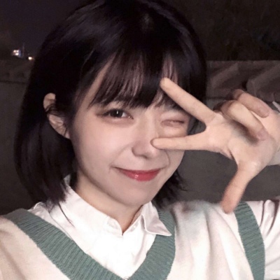 溺毙:可爱甜美风少女魅力女头.晚睡的女孩子会被月亮抓去罚站的