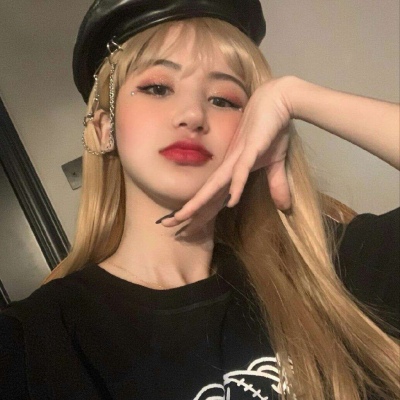 念七 染发女生社会酷闺蜜可单用头像