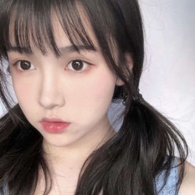 安琪拉：精选时尚好看小清新可爱原宿风女生头像