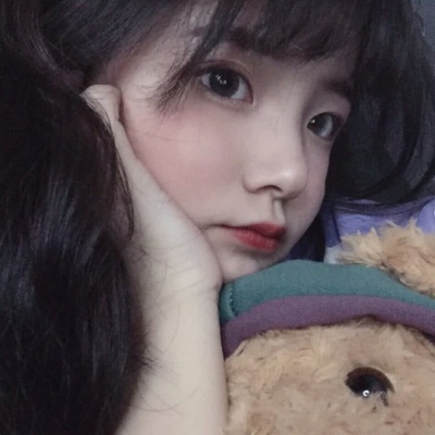 精致女孩的头像呀！！！/丝丝
