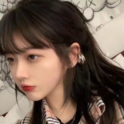 精致女孩的头像呀！！！/丝丝