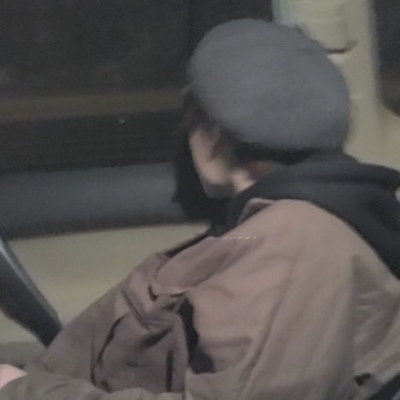 独二/真人孤独 黑白 女生头像/幸与不幸都有尽头