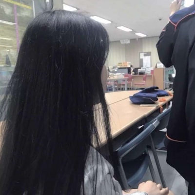 阮仙辞，个人较喜女头，