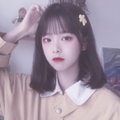 白灏宇:女生头像/可爱/意境/还有星月可以寄望 还有宇宙浪漫不止