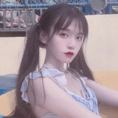 白灏宇:女生头像/可爱/意境/还有星月可以寄望 还有宇宙浪漫不止