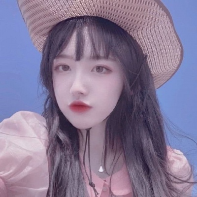 白灏宇:女生头像/可爱/意境/还有星月可以寄望 还有宇宙浪漫不止