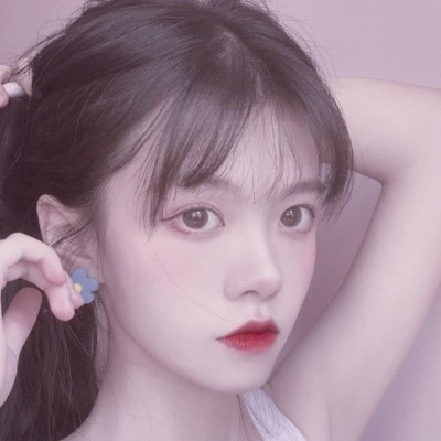白灏宇:女生头像/可爱/意境/还有星月可以寄望 还有宇宙浪漫不止