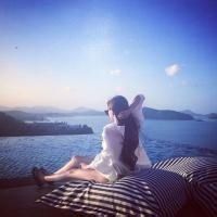 经典海边女头