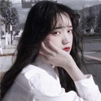 女生头像有一天没那么年轻了爱着的依然是你