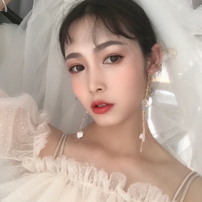 可爱女生头像·望喜