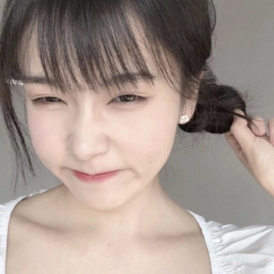 可爱女生头像·望喜