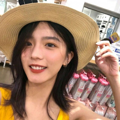 念七 笑口常开女生精致头像