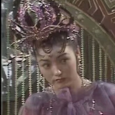 芯儿      沙雕搞笑姐妹多人团头