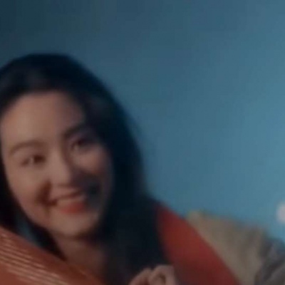 自截/       港风_   我爱祖国。