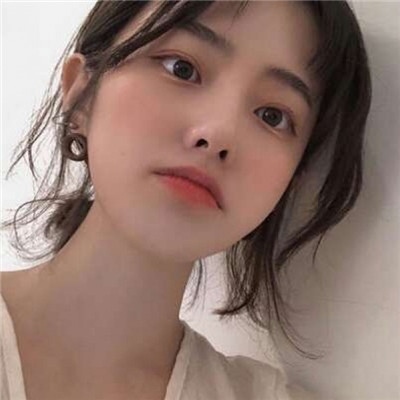 沐糖/甜美清新可爱少女图 /想借银河的座机 在星海里递上爱意