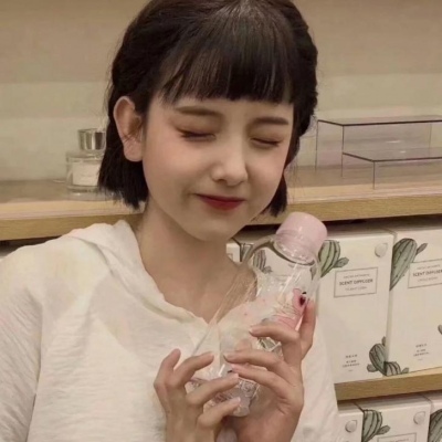 女生头像  沐糖/坠入爱河吧，我来捞你。