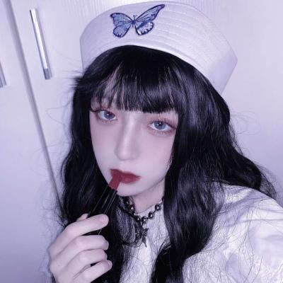 女人最适合的微信头像 心软的人会自讨苦吃