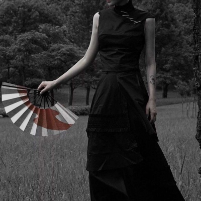 冷色系女头/快乐是个奢侈品