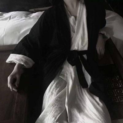冷色系女头/快乐是个奢侈品