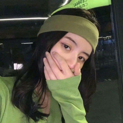 七妎 原宿风女头可爱 一起吹过晚风的人会记很久吧
