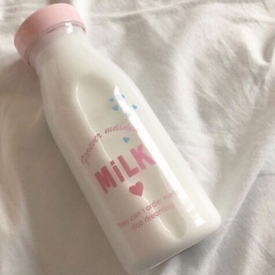 皆甜:甜蜜背景图/总是遥遥无期 却次次着迷