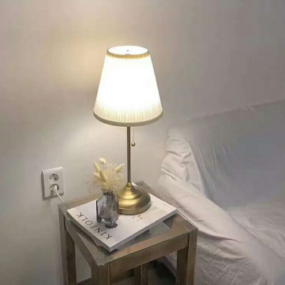 沈倦/简约背景图