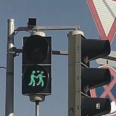 念七 路灯  等候，前行，都是爱你的形状