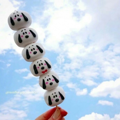 可爱饭团头像   徒手摘星 爱而不得 沈俞讪