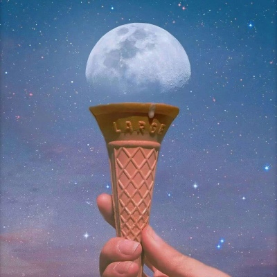 天空背景图:-)/等月亮掉进海里，我就背上你，去寻摸一池的星星。?
