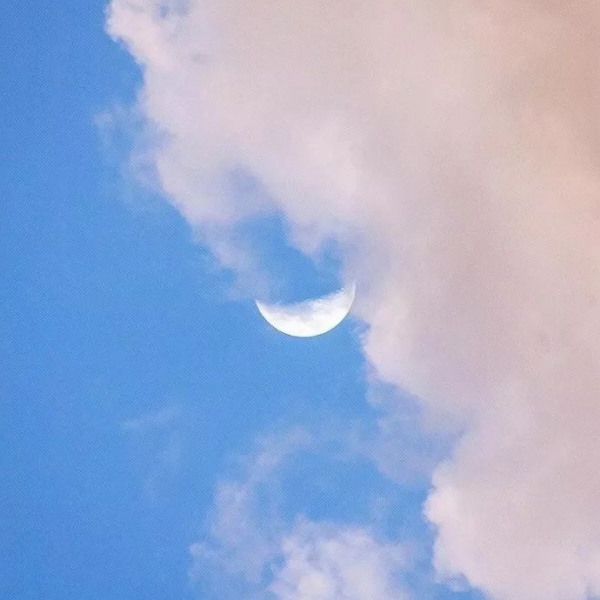 唯美梦幻意境天空  图源网络