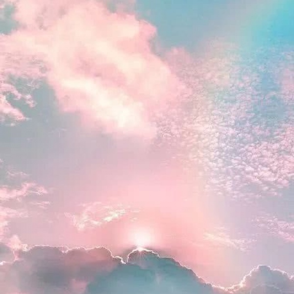 唯美梦幻意境天空  图源网络