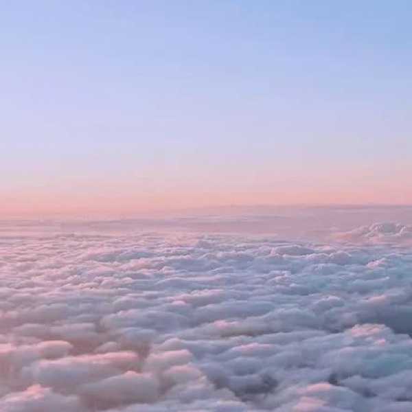 唯美梦幻意境天空  图源网络
