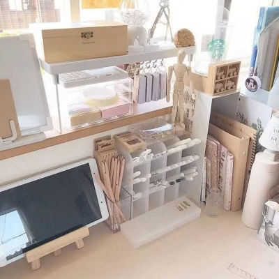 安奈 ins手帐书桌背景图 你眼里泛起山河 碧波里没有我