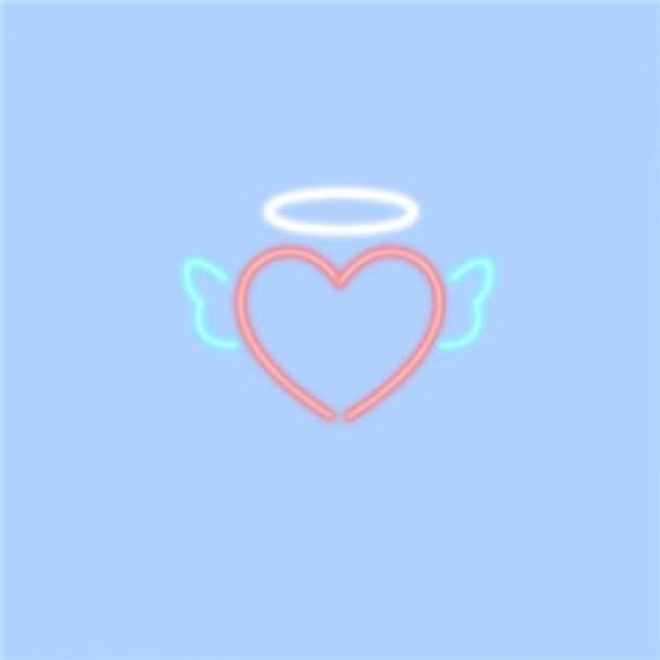 沈曦：唯美天空云朵背景图
