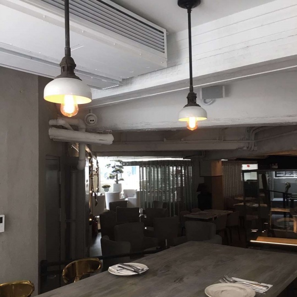 江喻绾        水果/零食/风景/我还是好喜欢你，比一开始更多。?