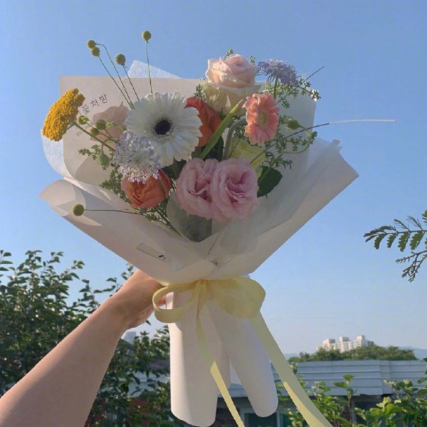 阿兴：唯美花束 静物头像