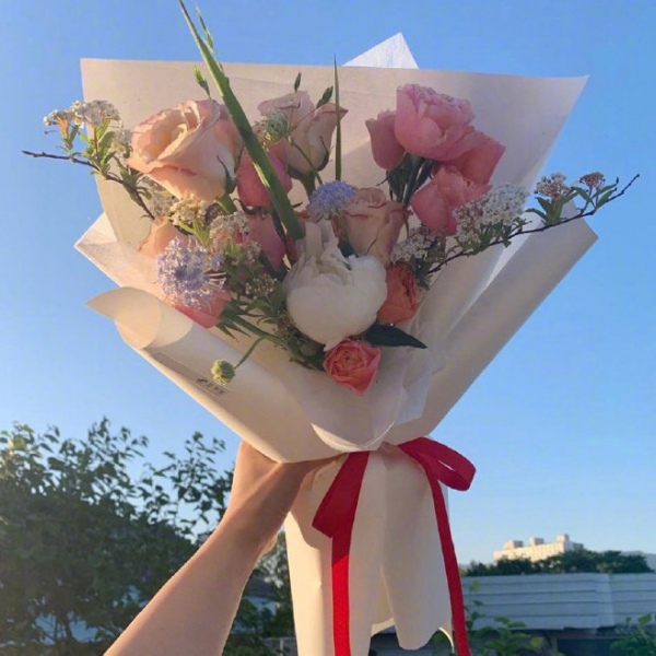 阿兴：唯美花束 静物头像