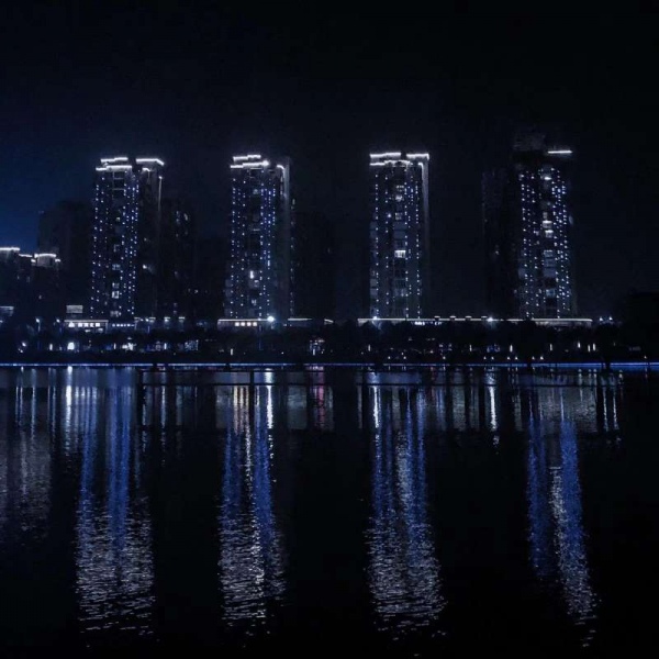 姜辞:意境蓝色系灵魂迷失在你漫长的航海线上 | Mirrorsleep