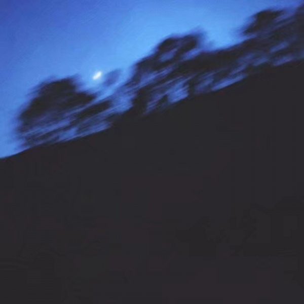 姜辞:意境蓝色系灵魂迷失在你漫长的航海线上 | Mirrorsleep