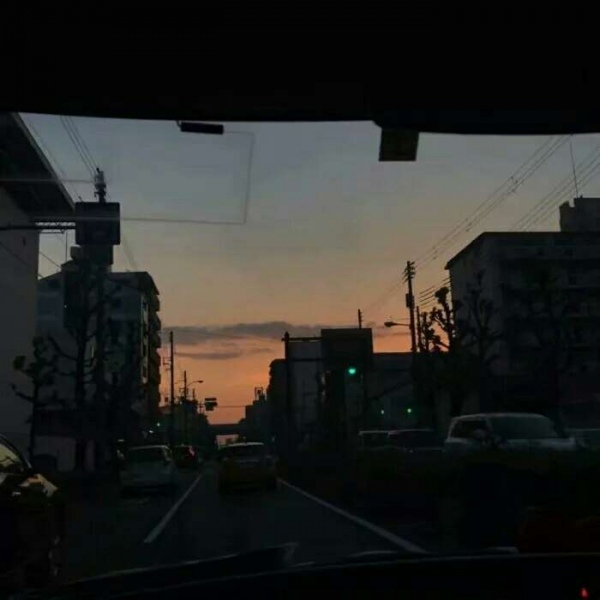 安奈 ins风治愈系背景图 等到苦尽甘来的那一天 山河星月都做贺礼