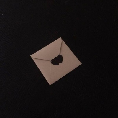 林知晚  ins唯美超火暗色系背景图
