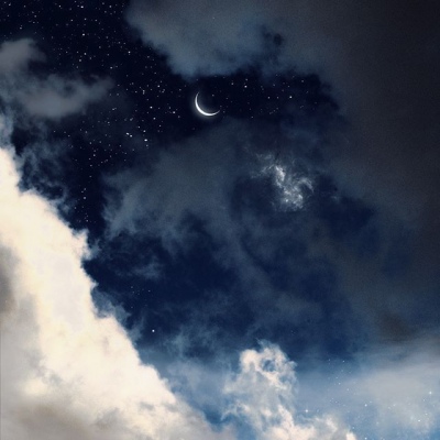 林弦：唯美ins天空背景图