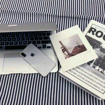 林知晚  ins唯美手写带电脑背景图