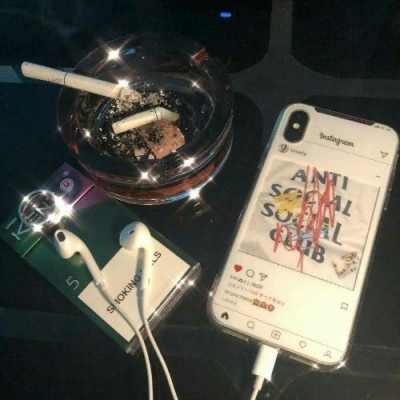 小梦/精致静物头像/喜欢  没有原因