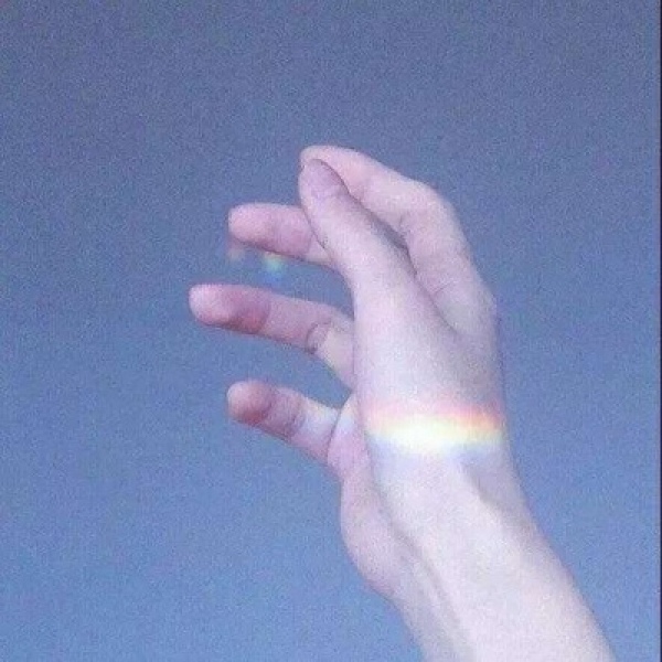风雨过后自有彩虹